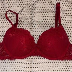 Ambrielle Scarlet Lace Bra